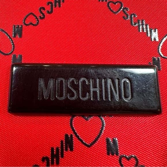 Moschino Cosmetic Bag NWOT - Picture 10 of 11